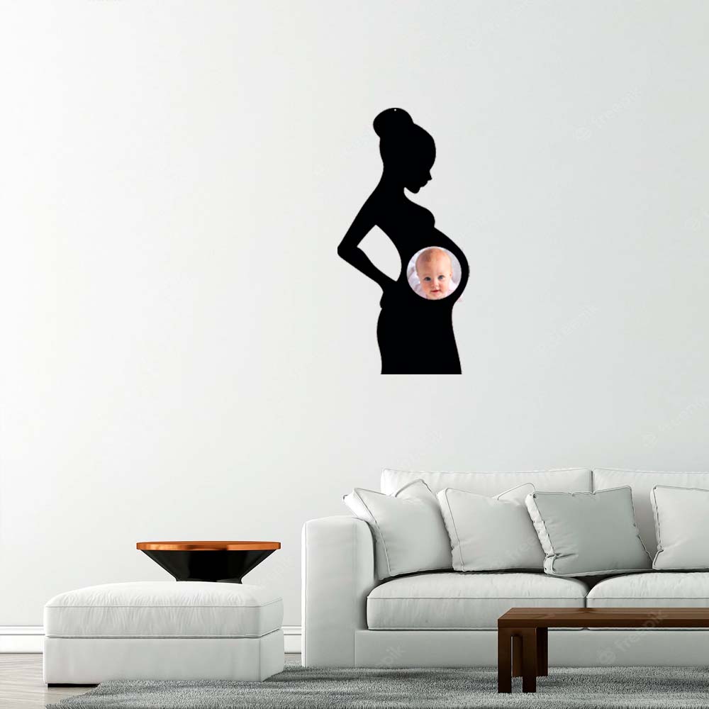 Embarazada 50 x 25 cms.